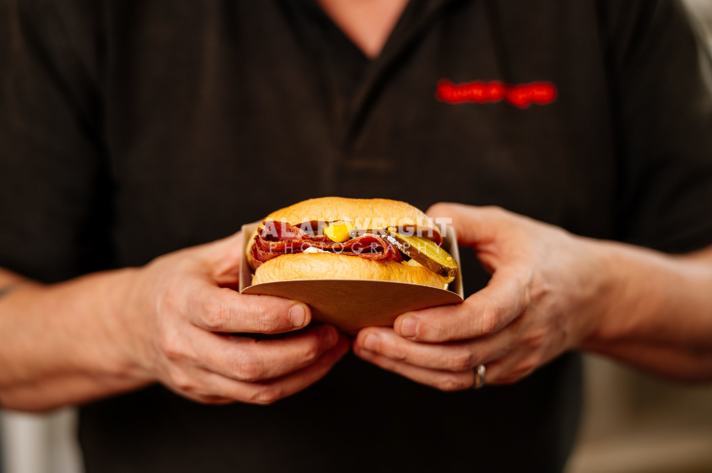 TINO’S MAGIC AT JACOB’S BAGELS