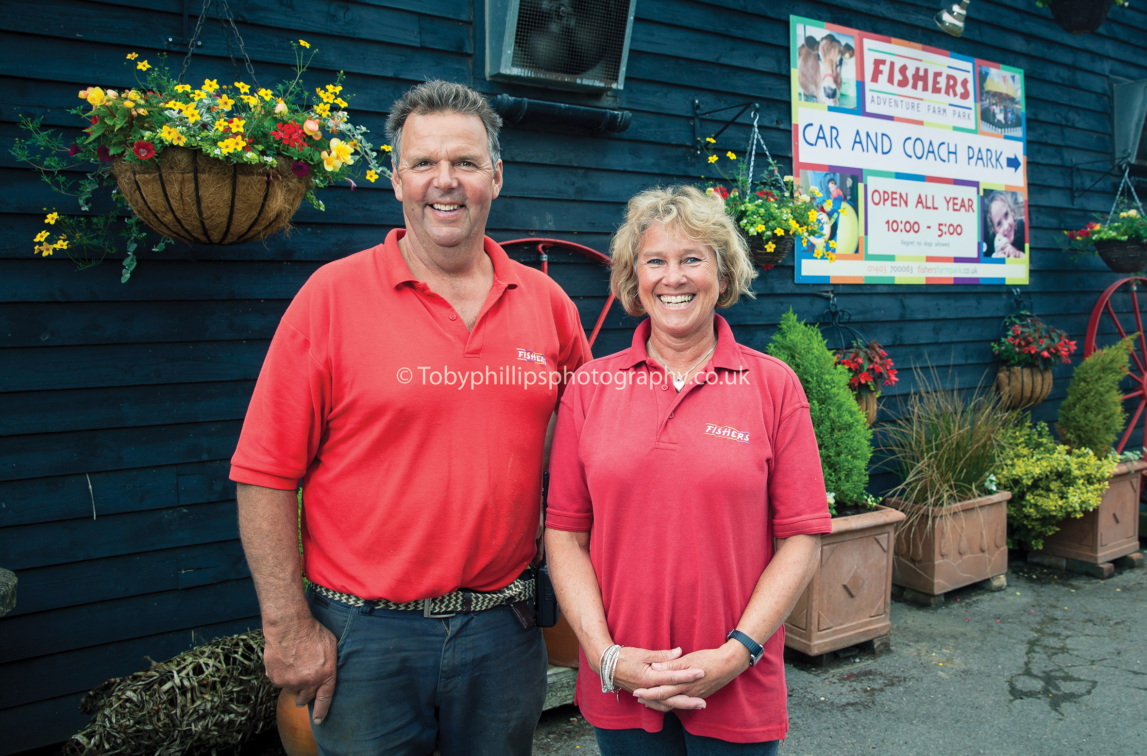 FISHERS FARM, WISBOROUGH GREEN (2013)